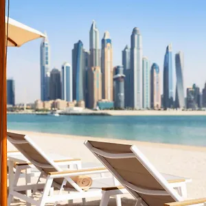 Aparthotel Adagio Premium The Palm, Dubai